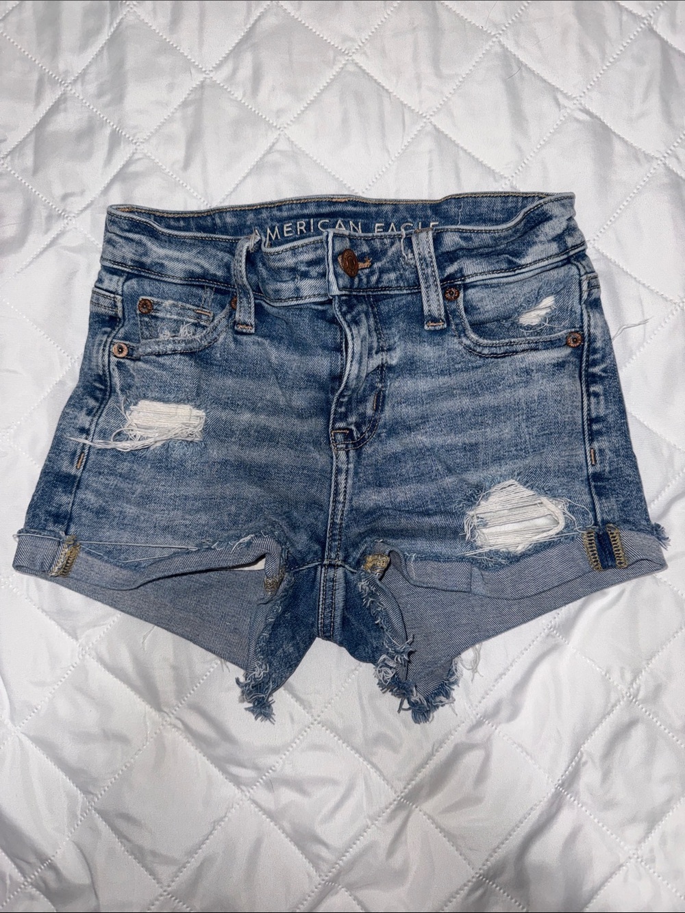 American Eagle Hi-Rise Shortie Distressed Denim Shorts Size 000